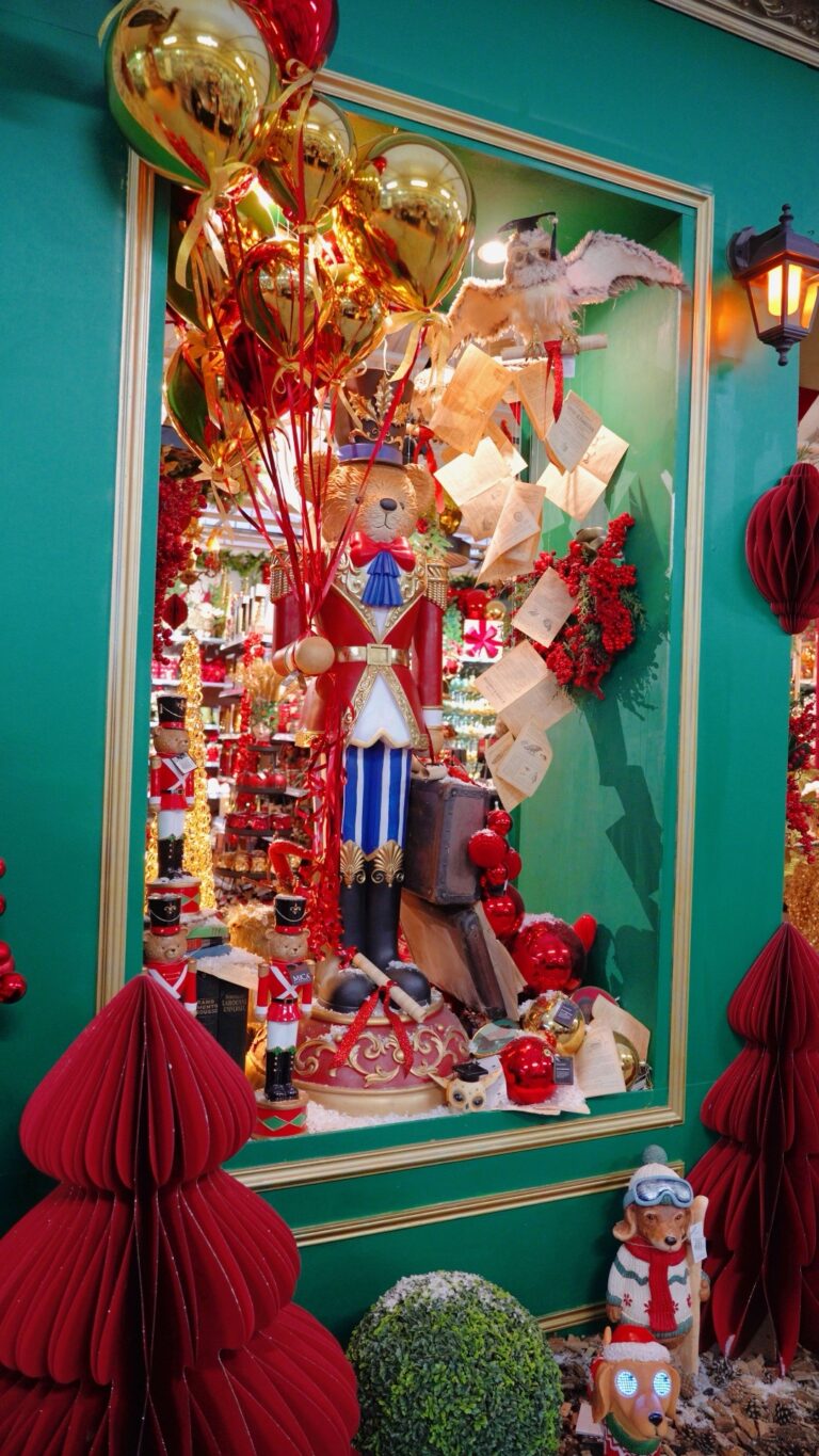 Décoration de Noël chez Tropic Plantes à Caveirac