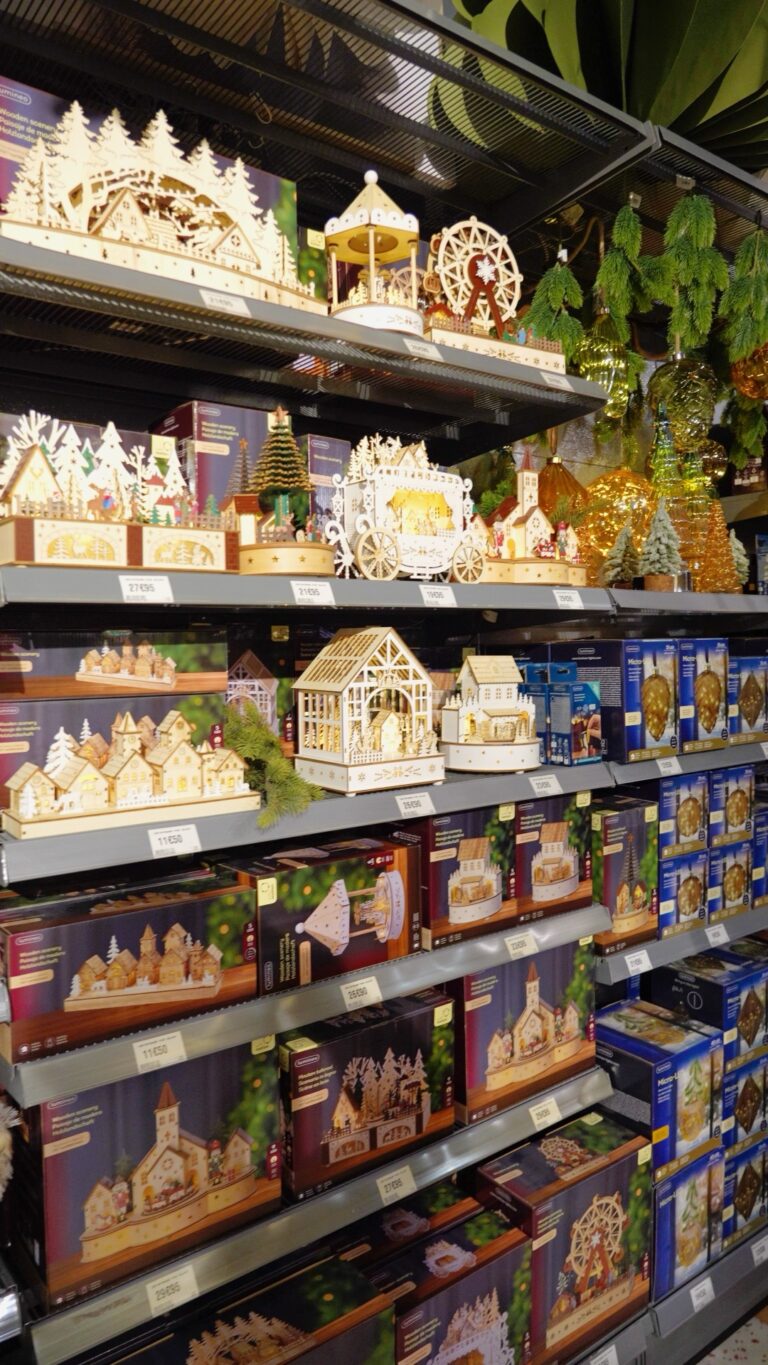 Décoration de Noël chez Tropic Plantes à Caveirac
