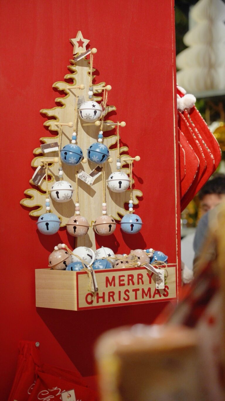 Décoration de Noël chez Tropic Plantes à Caveirac